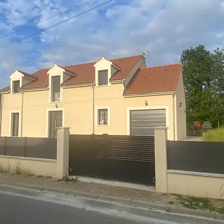 Maison Avec 6 Et 4sdb A 15min De Holiday home *