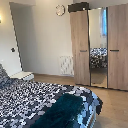 Vakantiehuis Maison Avec 6 Et 4sdb A 15min De